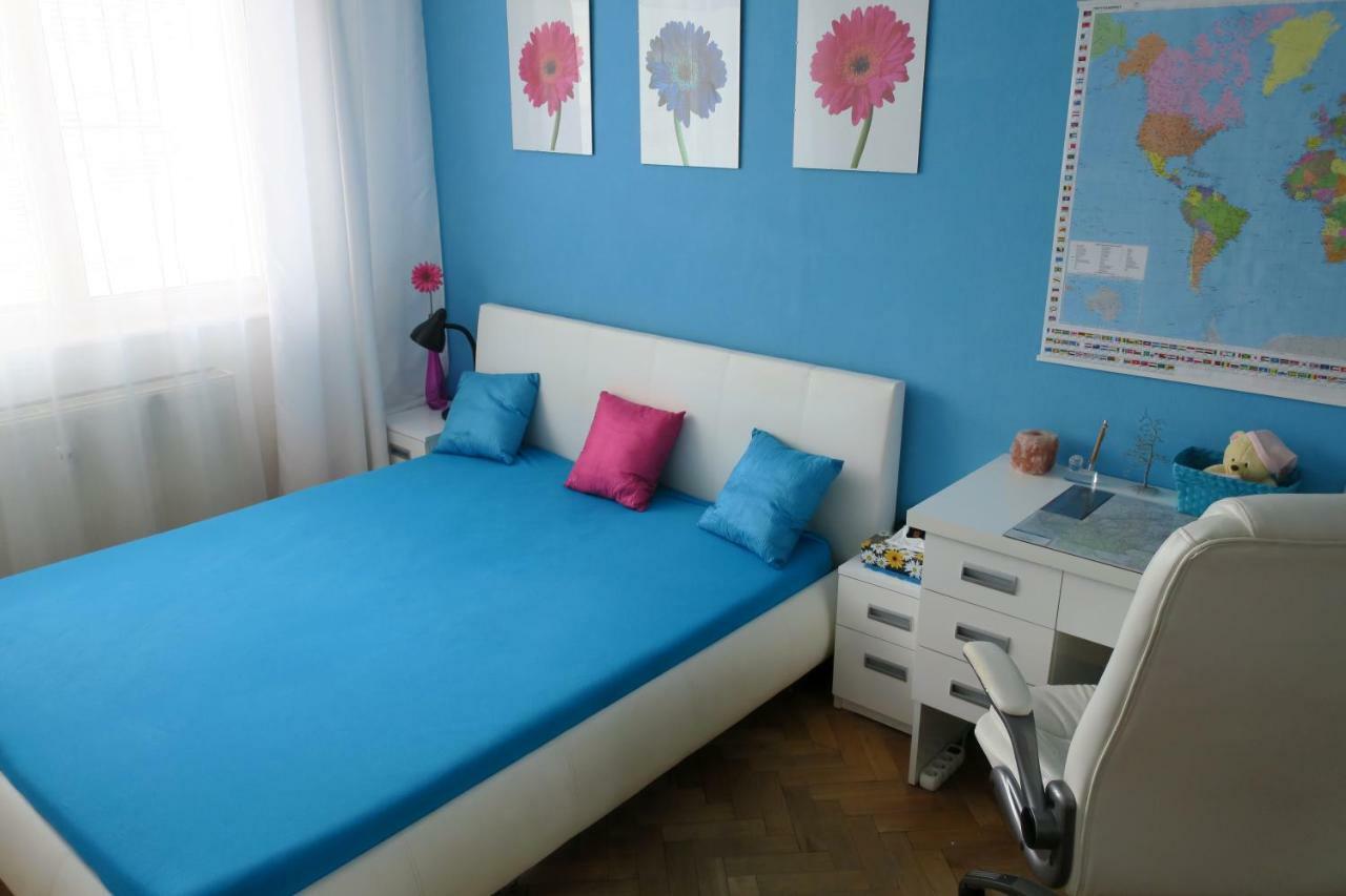 Cozy Blue Apartment 프레쇼브 외부 사진